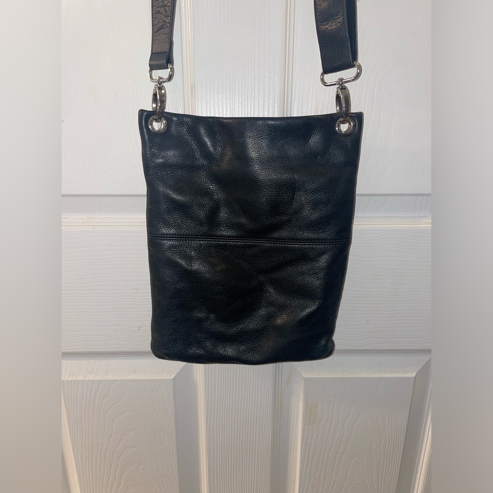 MARGOT GENUINE LEATHER CROSSBODY 🖤 - Picture 12 of 13
